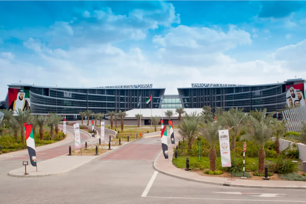 Creativity, Education, United Arab Emirates, Primary Education, Secondary Education, Dubai International Academy, University of Dubai, Dynamic Learning, University of Dubai Murdoch University Dubai, American University in Dubai (AUD), University of Wollongong in Dubai, Bradford Regional Hub, Dubai,Educational Sector in the UAE
