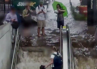 Increased rainfall continues to cause additional disruptions to the Dubai Metro Red and Green Lines