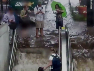 Increased rainfall continues to cause additional disruptions to the Dubai Metro Red and Green Lines
